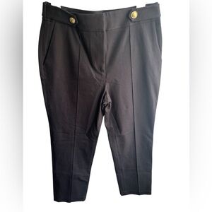 Elie Tahari‎ NWT Women’s Black Cropped Tapered Gold Button Size 8 Pants